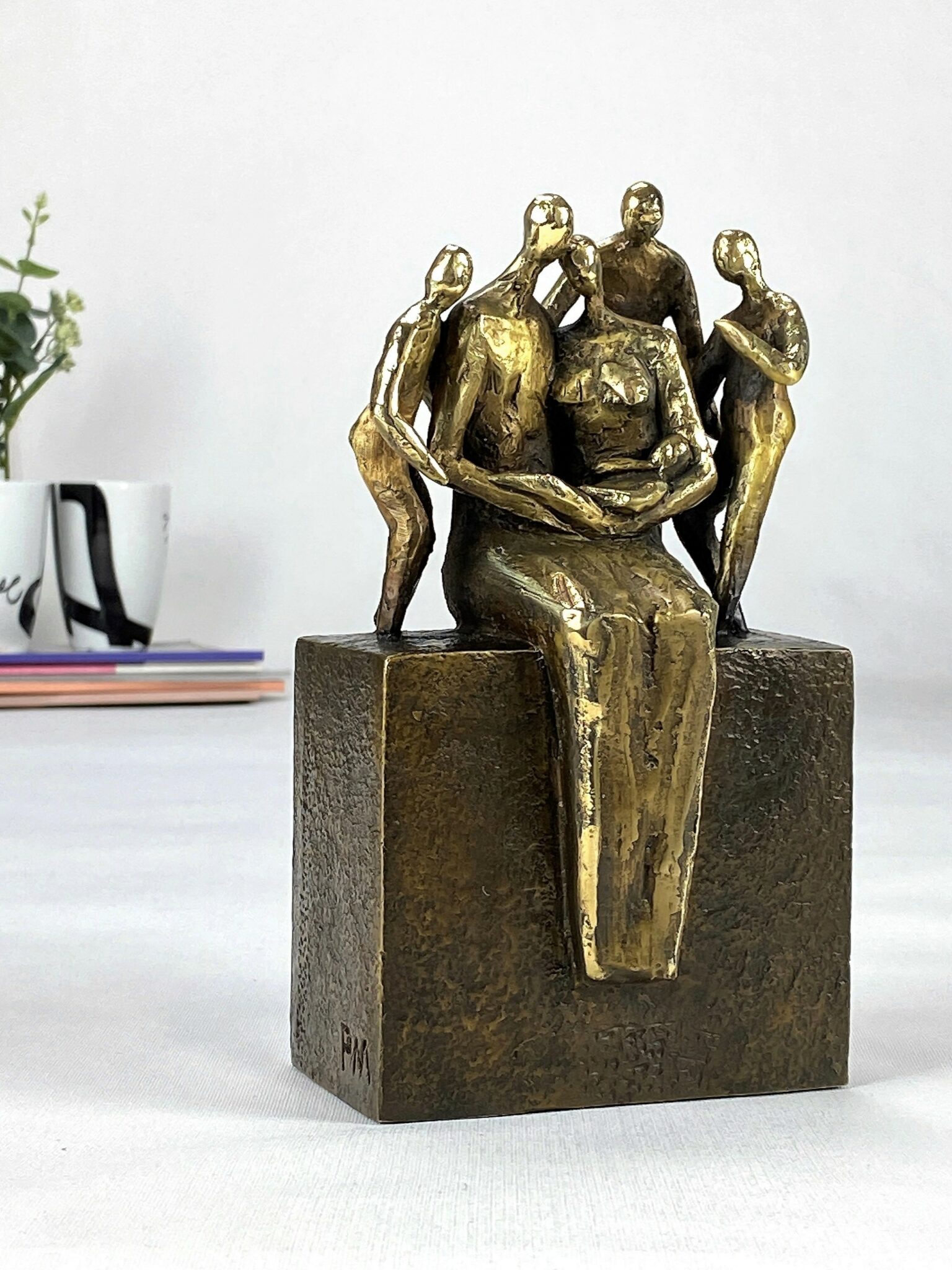 Min familie med 4 børn - ægte bronze